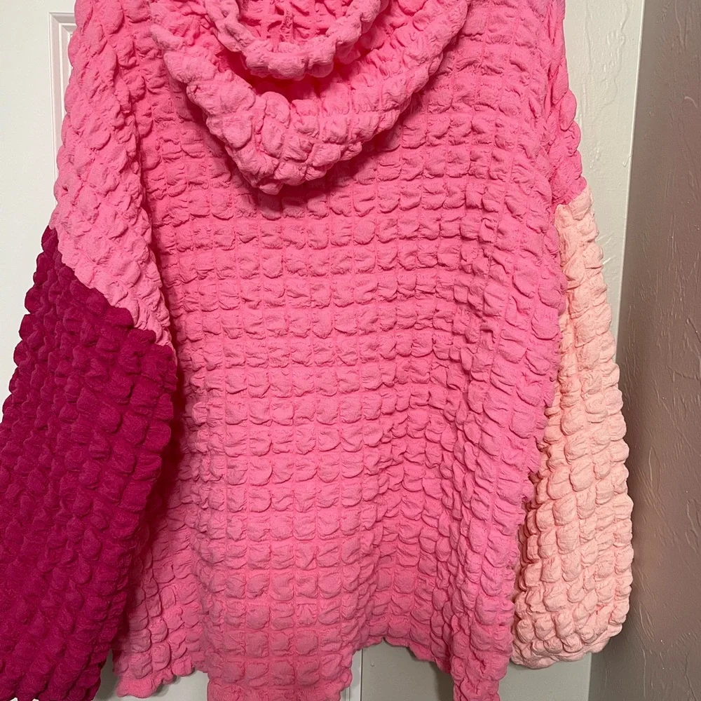 BiBi Colorful Bubble Woven Textured Hoodie - Picture 7 of 7